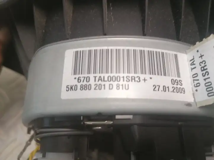 Volkswagen Golf VI (2009 - 2013) 5K0880201D Подушка безопасности руля — фото 3