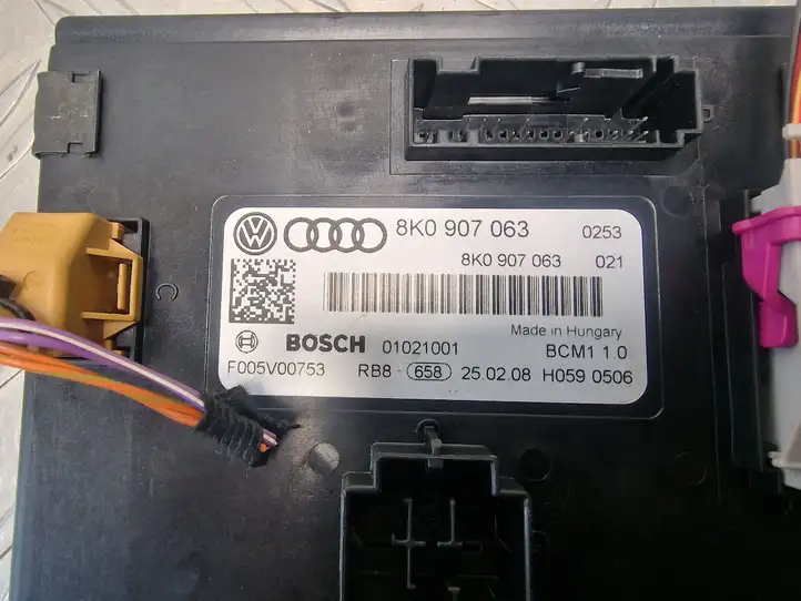 Audi A4 S4 B8 8K (2007 - 2011) 8K0907063 Модуль комфорта — фото 7