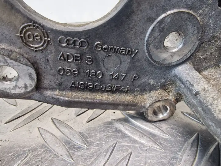 Audi A6 S6 C6 4F (2008 - 2011) 059130147P Кронштейн топливного насоса — фото 2