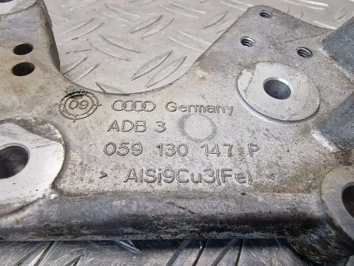 Audi A6 S6 C6 4F (2008 - 2011) 059130147P Кронштейн топливного насоса — фото 2