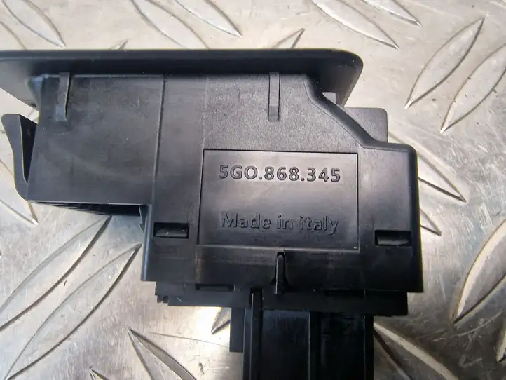Volkswagen Golf VII (2013 - 2019) 5G0868345 Блок кнопок стеклоподъемников — фото 4