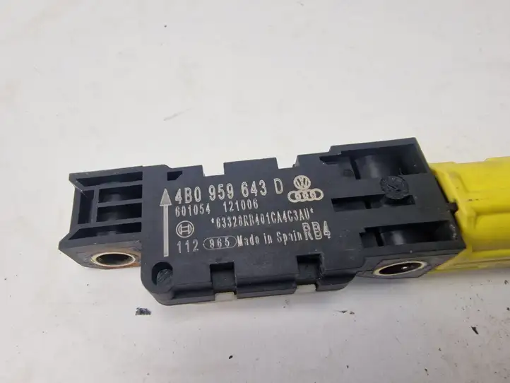 Audi A8 S8 D3 4E (2005 - 2007) 4B0959643D Датчик удара SRS — фото 2