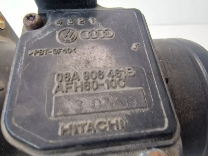 Volkswagen PASSAT B5.5 (2001 - 2005) 06A906461B Датчик массового расхода воздуха — фото 3