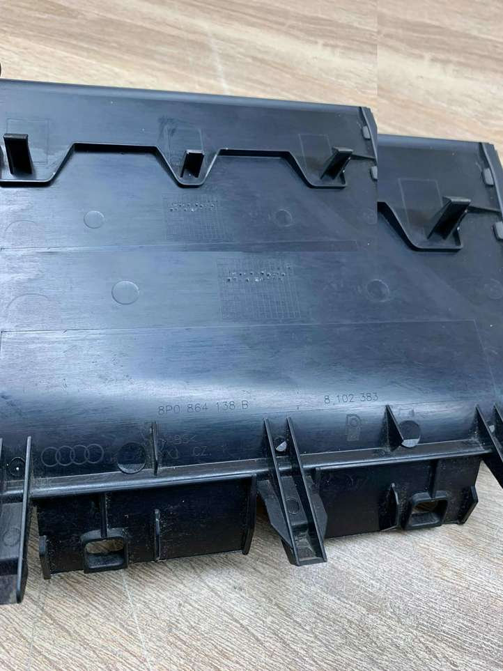 Audi A3/S3 8L (2000 - 2003)  8P0864138B Отделка пепельницы