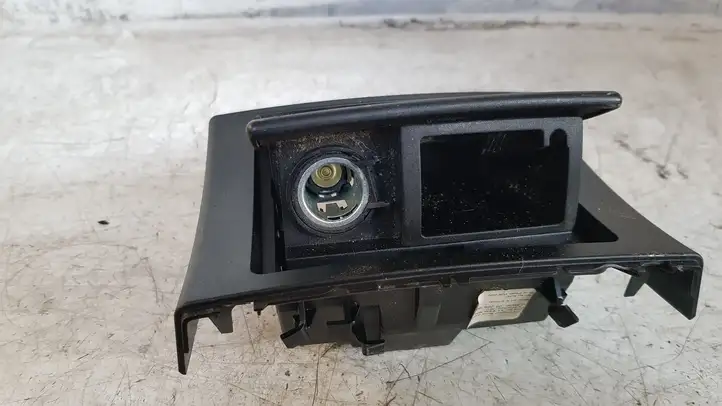 Mercedes-Benz E W212 (2009 - 2016) 2126803850 Пепельница — фото 2