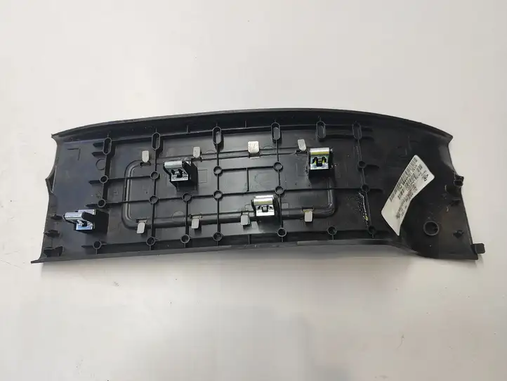 Land Rover Discovery 5 (2016 - ) HY3213245BB8 Внутренняя отделка заднего порога — фото 2