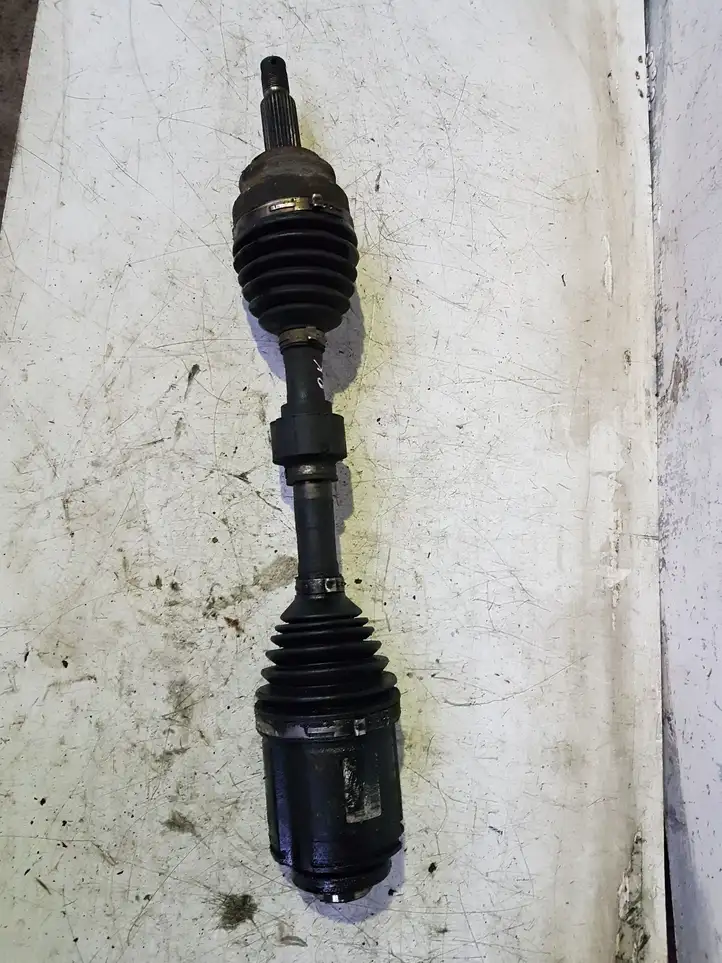 Dodge Caliber (2006 - 2012) Передняя полуось — фото 1