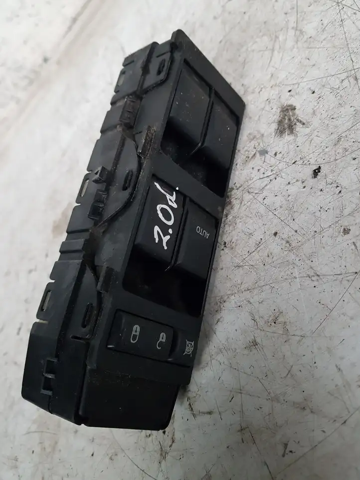 Dodge Caliber (2006 - 2012) 56040691AD Кнопка стеклоподъемников — фото 3