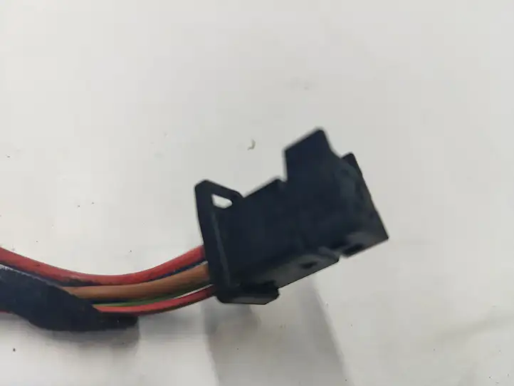 BMW X5 E70 (2006 - 2013) 693188405 Прочая электропроводка — фото 3
