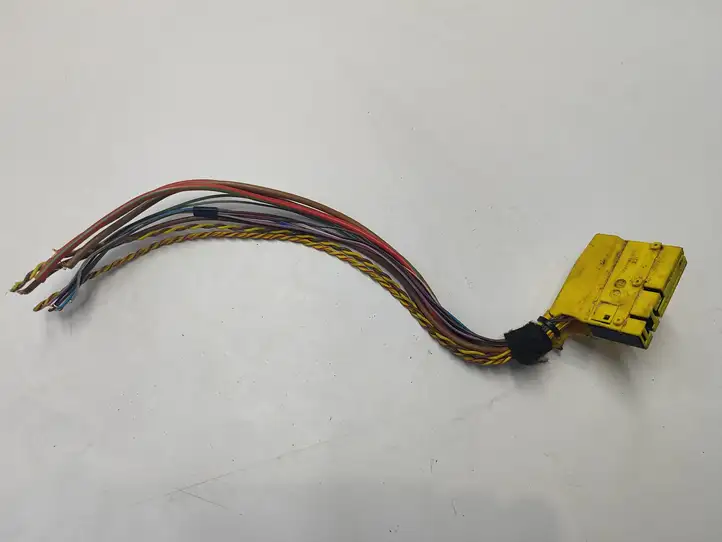 BMW X5 E70 (2006 - 2013) 695458801 Прочая электропроводка — фото 3