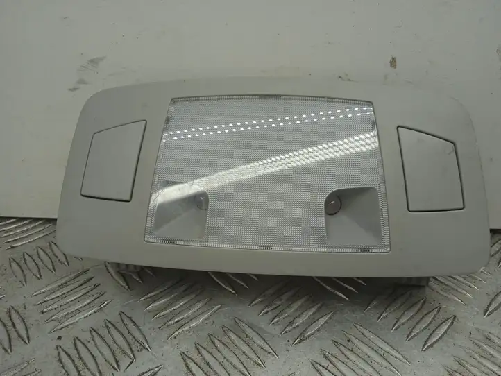 Lexus RX 450H (2008 - 2012) 8136048070 Задняя подсветка — фото 4
