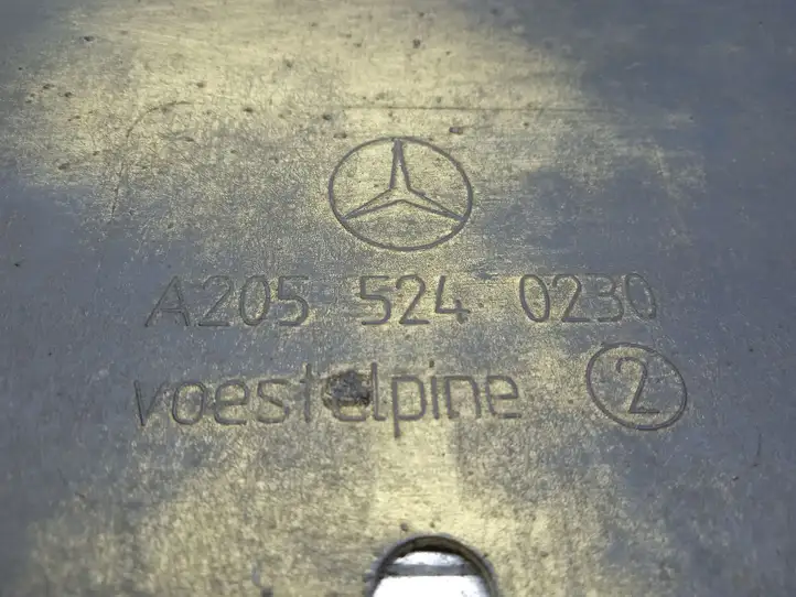 Mercedes-Benz C W205 (2014 - 2021) A2055240230 Защита двигателя — фото 3