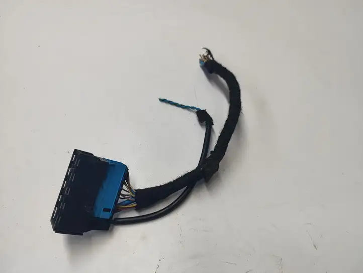 BMW X5 E70 (2006 - 2013) 692554903 Прочая электропроводка — фото 3