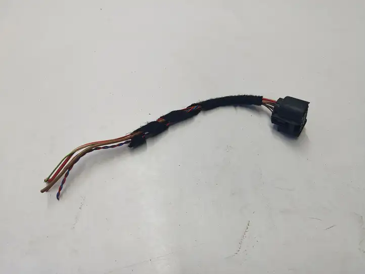 BMW X5 E70 (2006 - 2013) 705188 Прочая электропроводка — фото 3