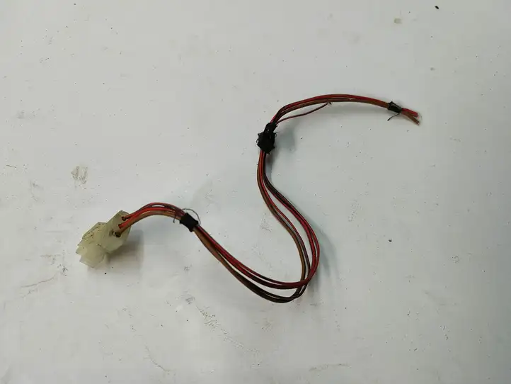 BMW X5 E70 (2006 - 2013) 137811301 Прочая электропроводка — фото 3