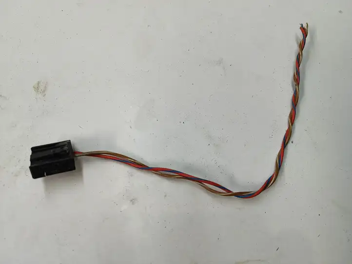 BMW X5 E70 (2006 - 2013) 698474702 Прочая электропроводка — фото 1