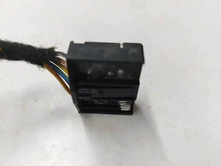 BMW X5 E70 (2006 - 2013) 698475401 Прочая электропроводка — фото 2