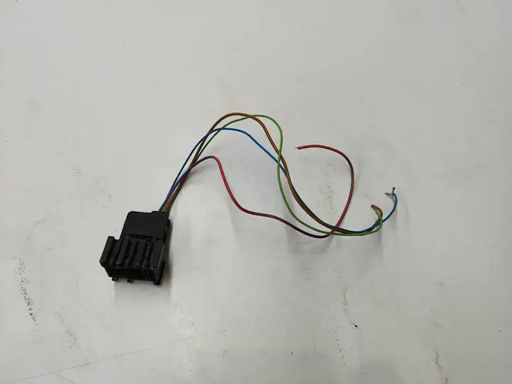 BMW X5 E70 (2006 - 2013) 836465501 Прочая электропроводка — фото 3