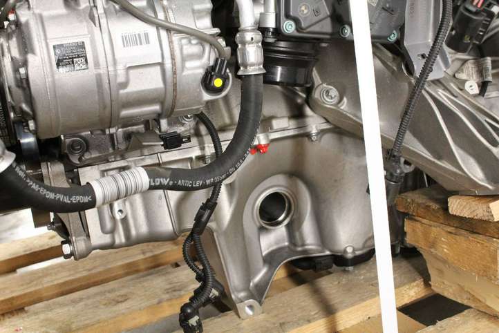 BMW M4 G82 G83 (2020 - )  S58B30A Двигатель