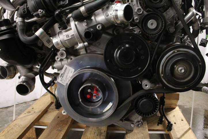 BMW M4 G82 G83 (2020 - )  S58B30A Двигатель