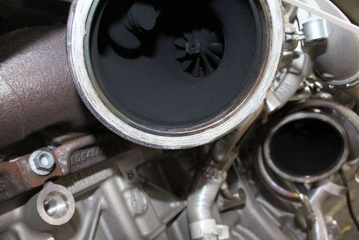 BMW M4 G82 G83 (2020 - )  S58B30A Двигатель