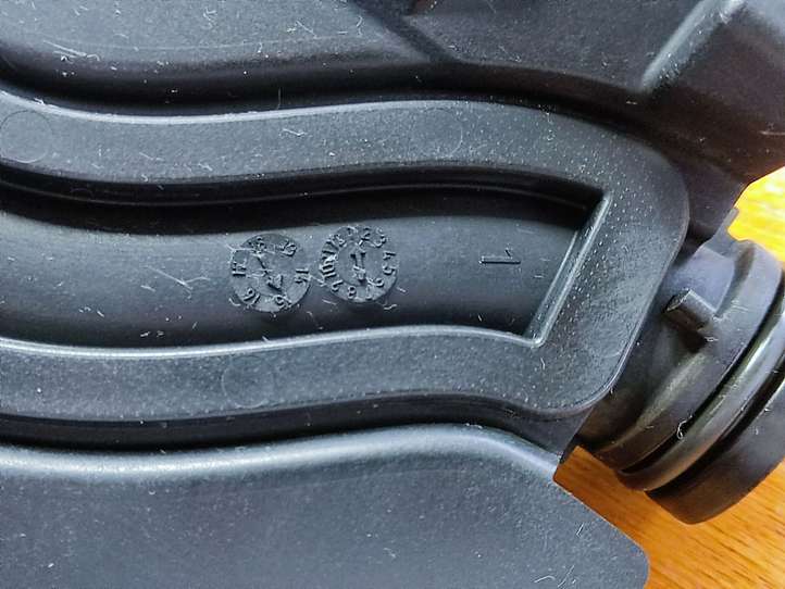BMW 4 F32 F33 (2013 - 2017)  7590736 Трубка забора масла с картера