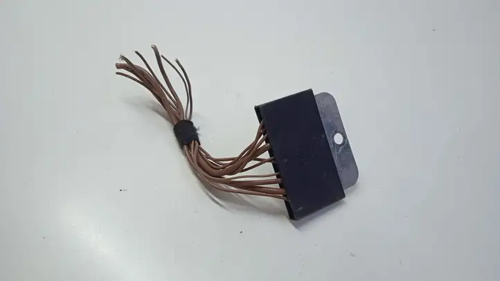 BMW X5 E70 (2006 - 2013) 8366618 Прочая электропроводка — фото 1