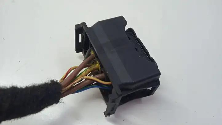 BMW X5 E70 (2006 - 2013) 6925638 Прочая электропроводка — фото 2
