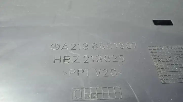 Mercedes-Benz E W238 (2017 - ) A2136801307 Нижняя отделка панели приборов — фото 2