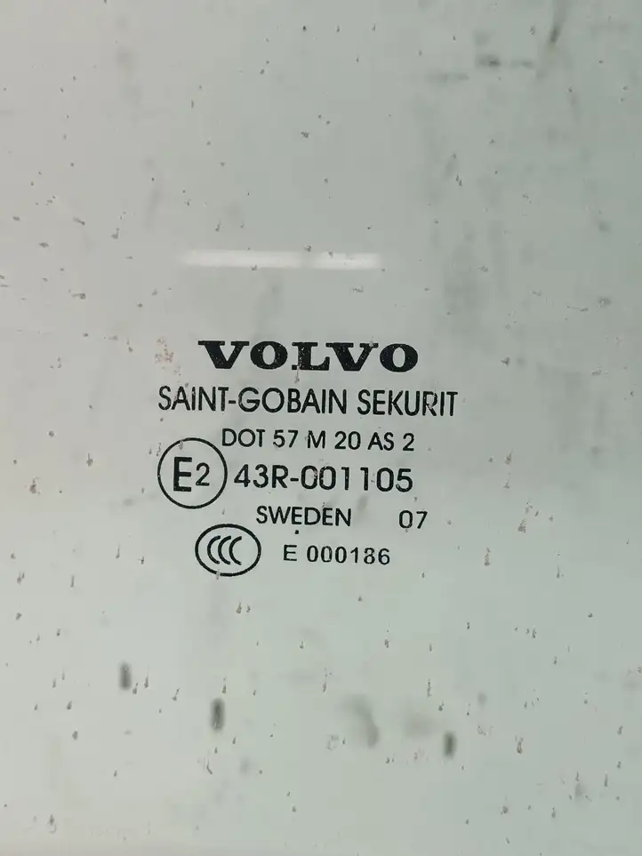 Volvo V70 (2004 - 2007) AS2 Стекло задней двери — фото 2