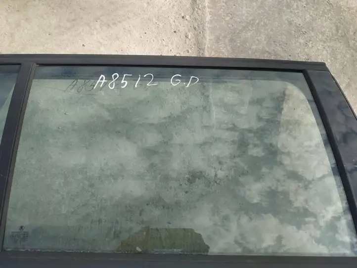 Skoda Fabia Mk2 (5J) (2007 - 2014) Стекло задней двери — фото 2