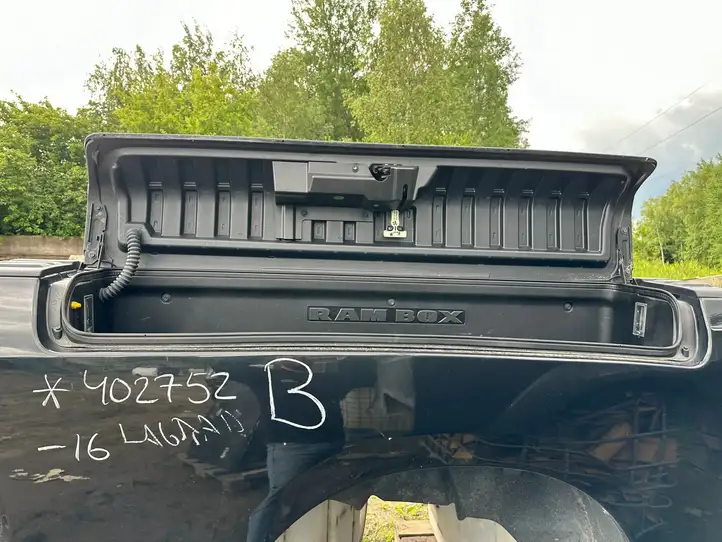 Dodge Ram (2008 - ) Кузов — фото 16