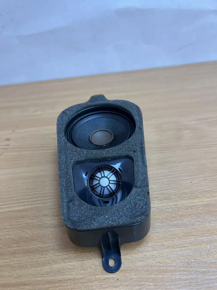 BMW X5 E70 (2006 - 2013)  430407860601 Громкоговоритель низкой частоты