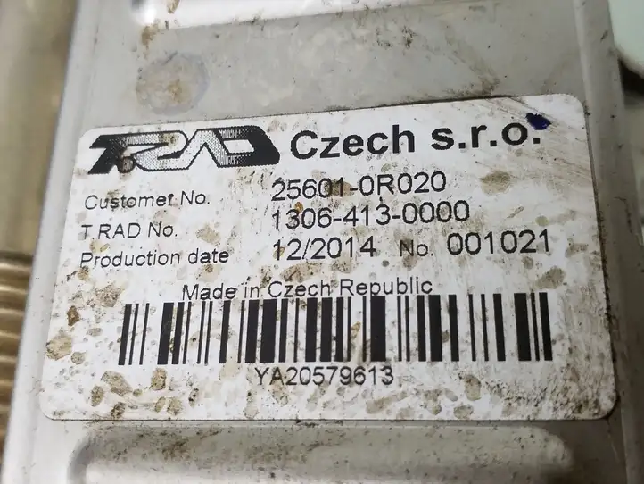 Toyota RAV 4 (XA40) (2012 - 2018) 256010R020 Охладитель клапана EGR — фото 2