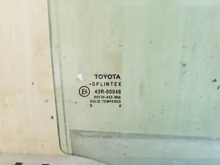 Toyota Yaris (2005 - 2009) Стекло задней двери — фото 3