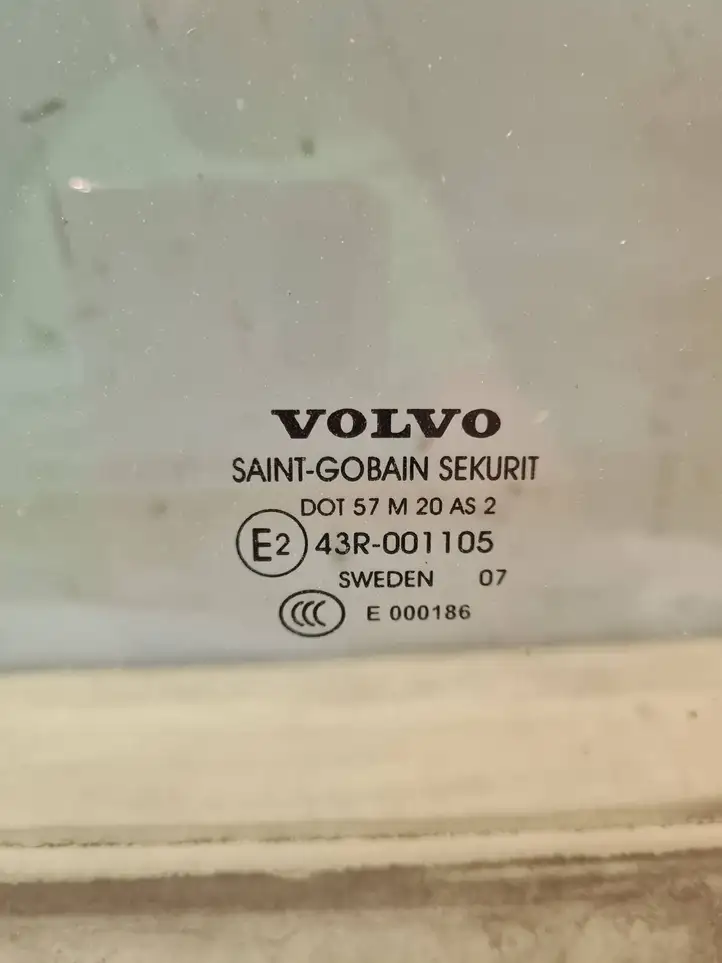 Volvo S80 (2006 - 2009) 43R001105 Стекло задней двери — фото 2