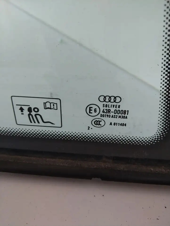 Audi S5 8T (2011 - 2016) Заднее боковое стекло — фото 3