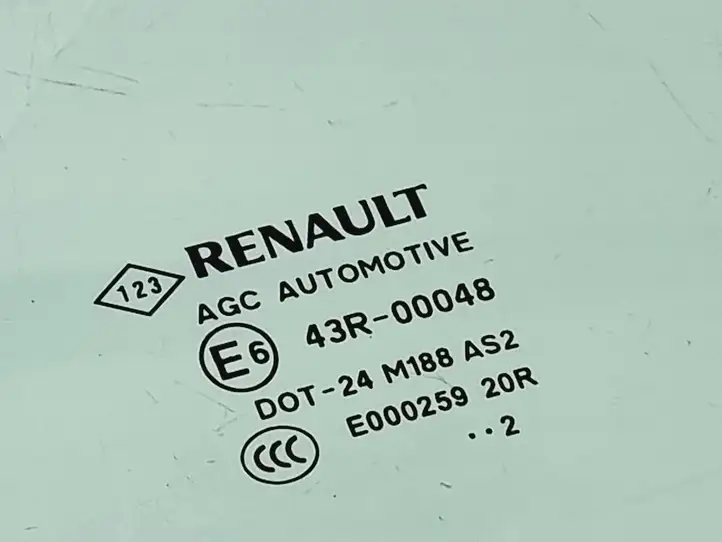Renault Scenic III - Grand scenic III (2009 - 2016) 823010010R Стекло задней двери — фото 3