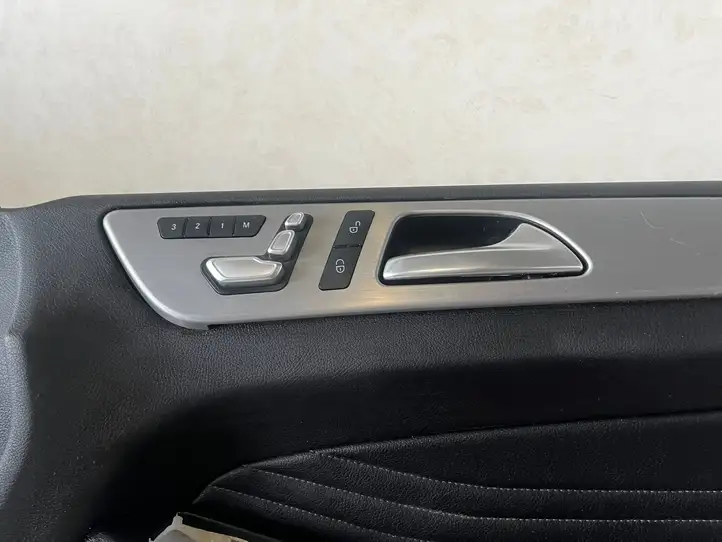 Mercedes-Benz GLE W166/C292 (2015 - 2019) Обшивка передней двери — фото 3