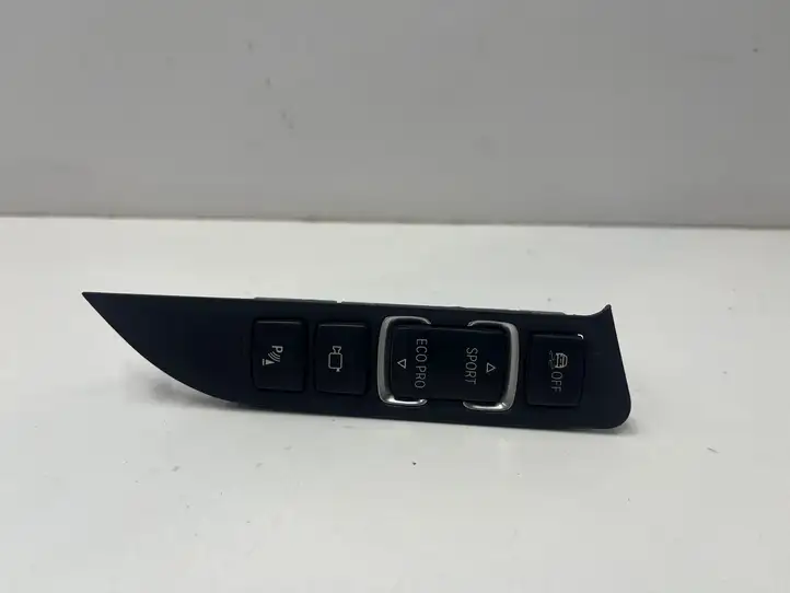 BMW 3 F30 F35 F31 (2012 - 2018) 9252922 Другие включатели / ручки/ переключатели — фото 1