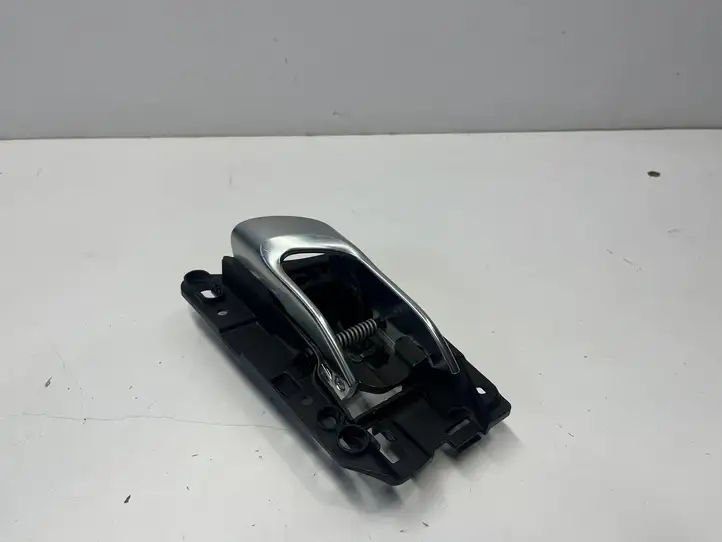 Porsche Macan (95B) (2019 - ) 95B837019 Внутренняя ручка двери — фото 1