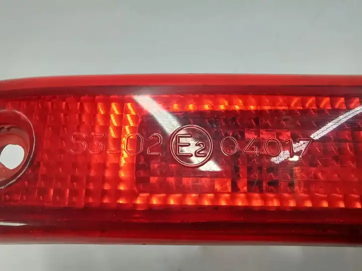 Toyota (2005 - 2014) S30204017 Дополнительный стоп фонарь — фото 2
