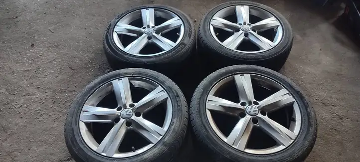 Volkswagen PASSAT B7 (2011 - 2014) Легкосплавный колесный диск R17 — фото 1
