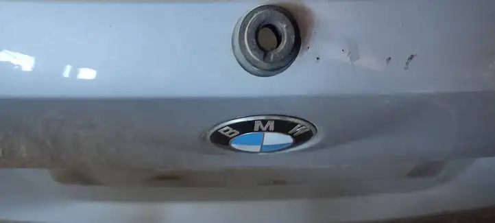 BMW X1 E84 (2009 - 2015) Крышка багажника — фото 8