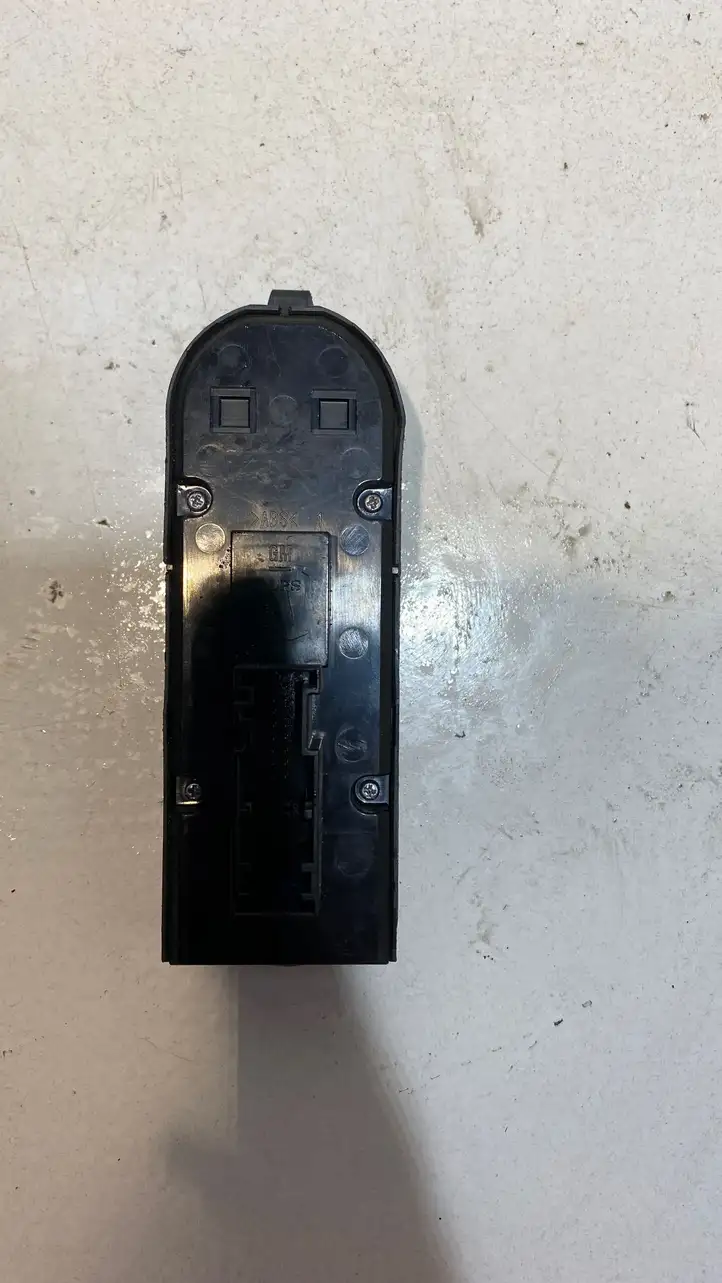 Opel Tigra B (2004 - 2009) 93162973 Кнопка стеклоподъемников — фото 3