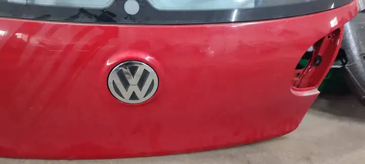 Volkswagen Golf V (2003 - 2009) Крышка багажника — фото 3