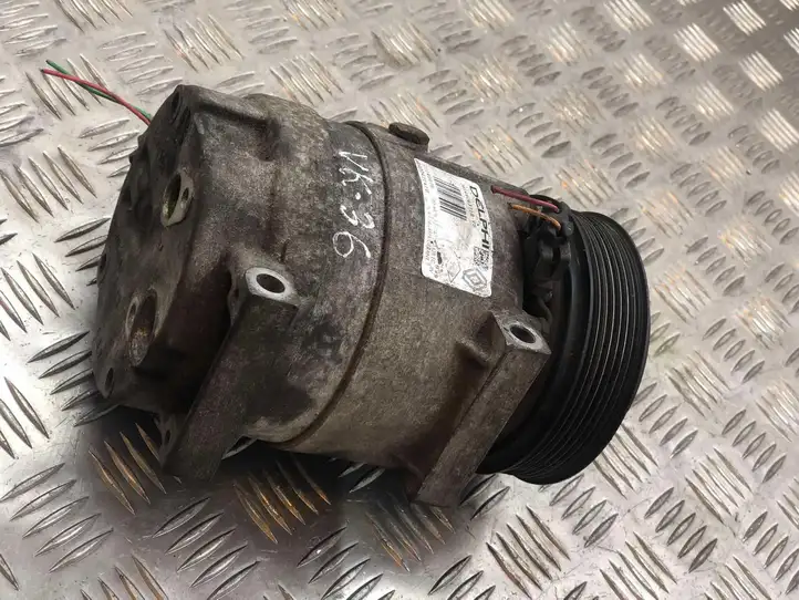 Renault Laguna II (2005 - 2007) 8200421410 Компрессор (насос) кондиционера воздуха — фото 1