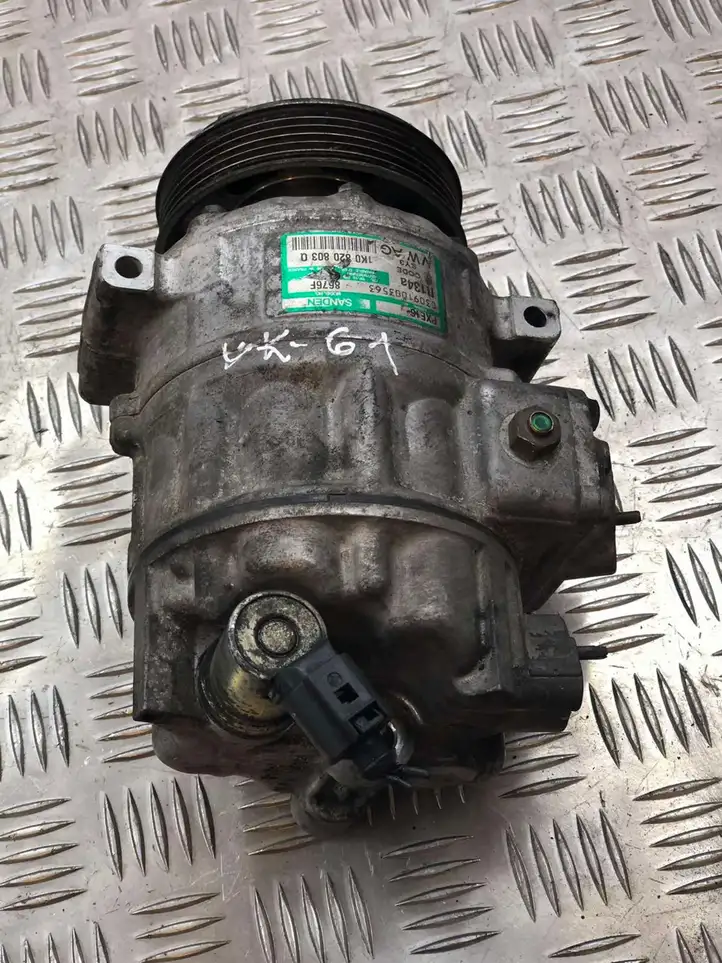 Audi A3/S3 8P (2004 - 2008) 1K08208030 Компрессор (насос) кондиционера воздуха — фото 3