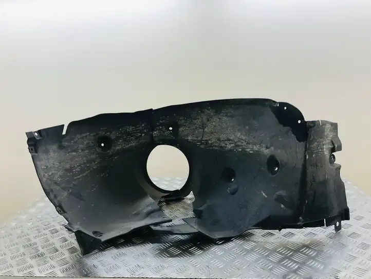 Mercedes-Benz C W203 (2000 - 2007) A2038841722 Подкрылок колесной арки — фото 3