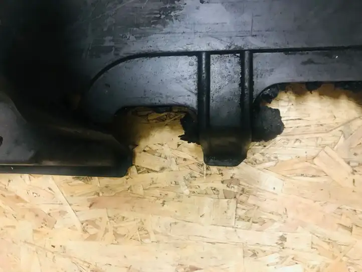 Mercedes-Benz E W211 (2002 - 2009) Защита двигателя — фото 5